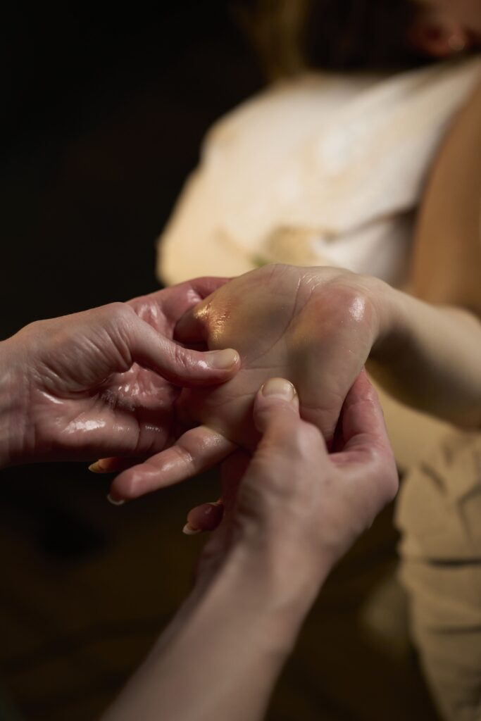 Relaxation massage at Bloor West Retreat in Toronto to relieve stress and promote overall wellness